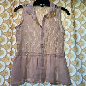 H&M Divided Cream colored blouse / pale pink Lace tank top